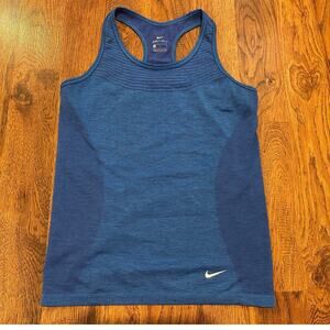 Nike Dri-FIT AeroReact Racerback Active Tank Blue Women’s Medium Training Top